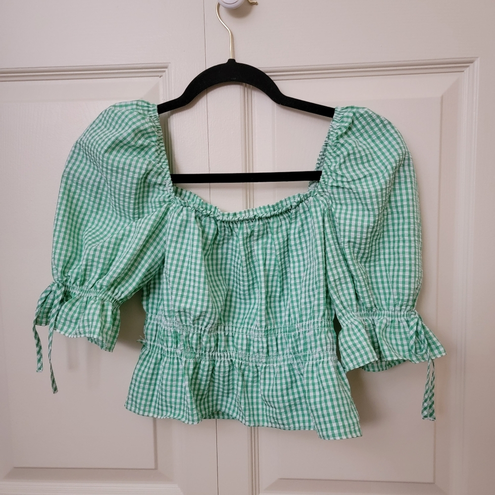 H&M green and white checkered crop top